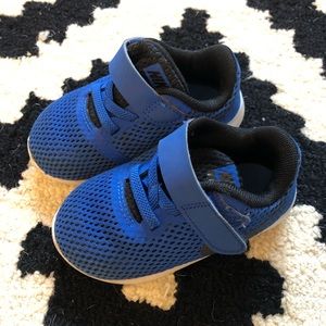 Toddler Nike Free Run- Size 6C